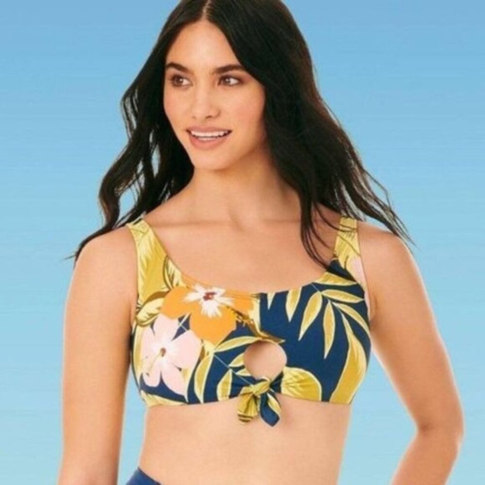 Beach Betty By Miracle‎ Brands Slimming Control Navy Tie Front Floral Bikini
